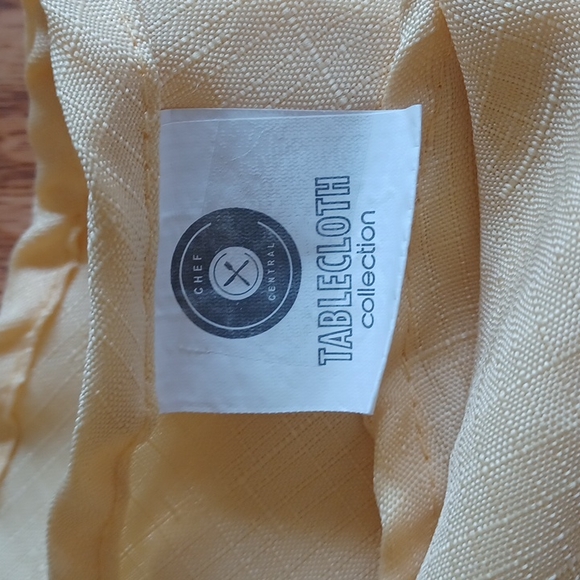 Yellow Tablecloth - Picture 3 of 6